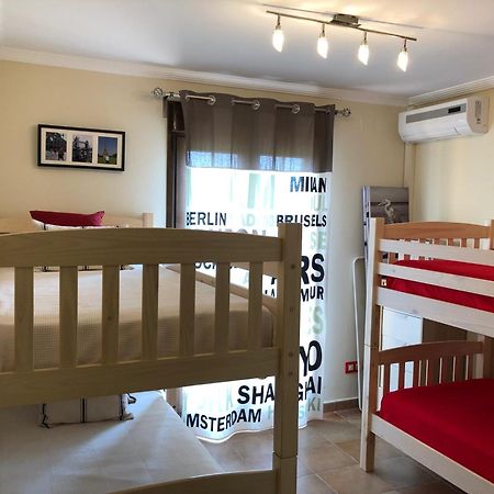 Apartamento Urbanizacion De Lujo En Primera Linea De Playa Isla Canela Exteriér fotografie